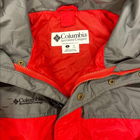 Columbia Shell Jacket - Picture 2 of 2